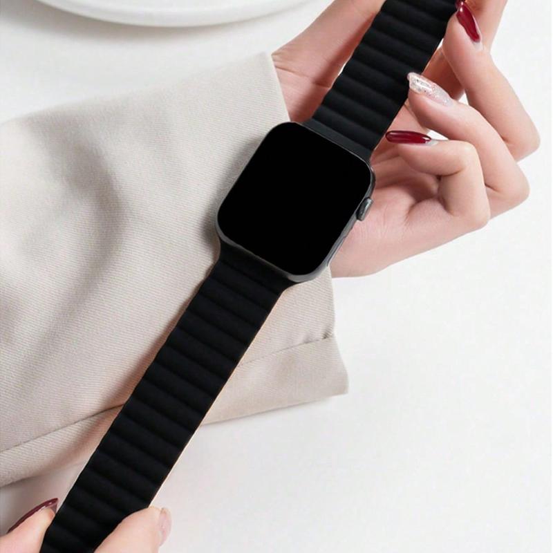 Magnetic Watch Band, Silicone Strap, Watch Strap Compatible with Apple Watch