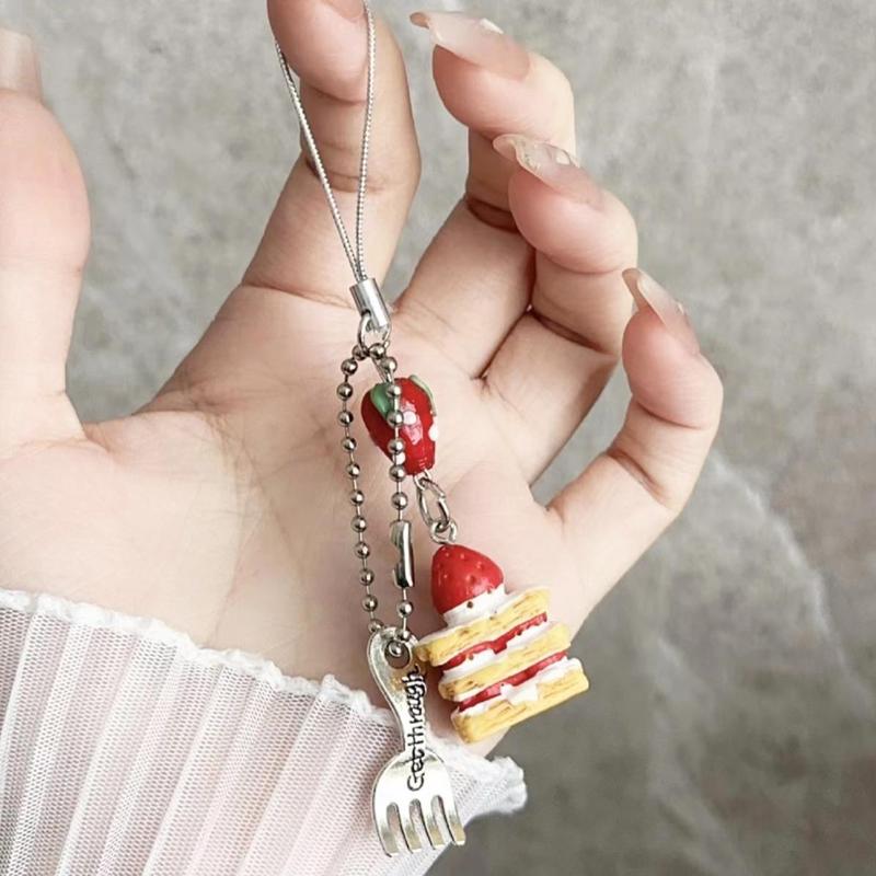 Strawberry Cake Design Phone Chain, Cute Phone Lanyard, Phone Strap for Women & Girls, Fashion Phone Accessories for Daily Use