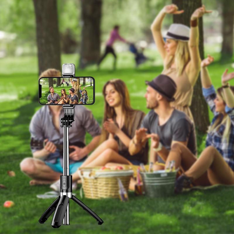 Tripod Selfie Stick with Fill Light, Retractable Selfie Stick, 360 Degree Rotatable Bluetooth-compatible Phone Tripod for Live Streaming, Vlogging